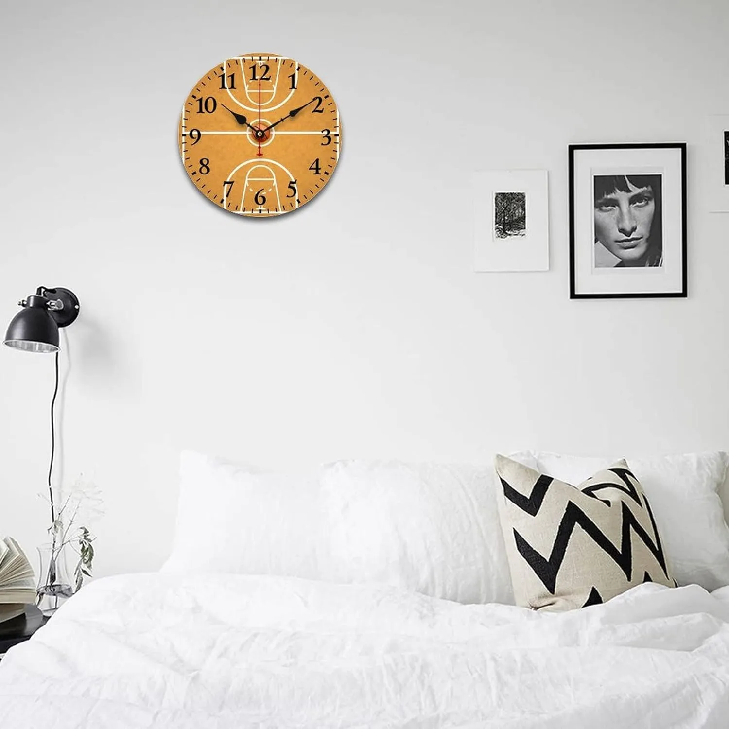 Basketball Court Wooden Round Wall Clock Modern Battery Operated Clocks Silent Non-Ticking Home Decor 25 * 25cm