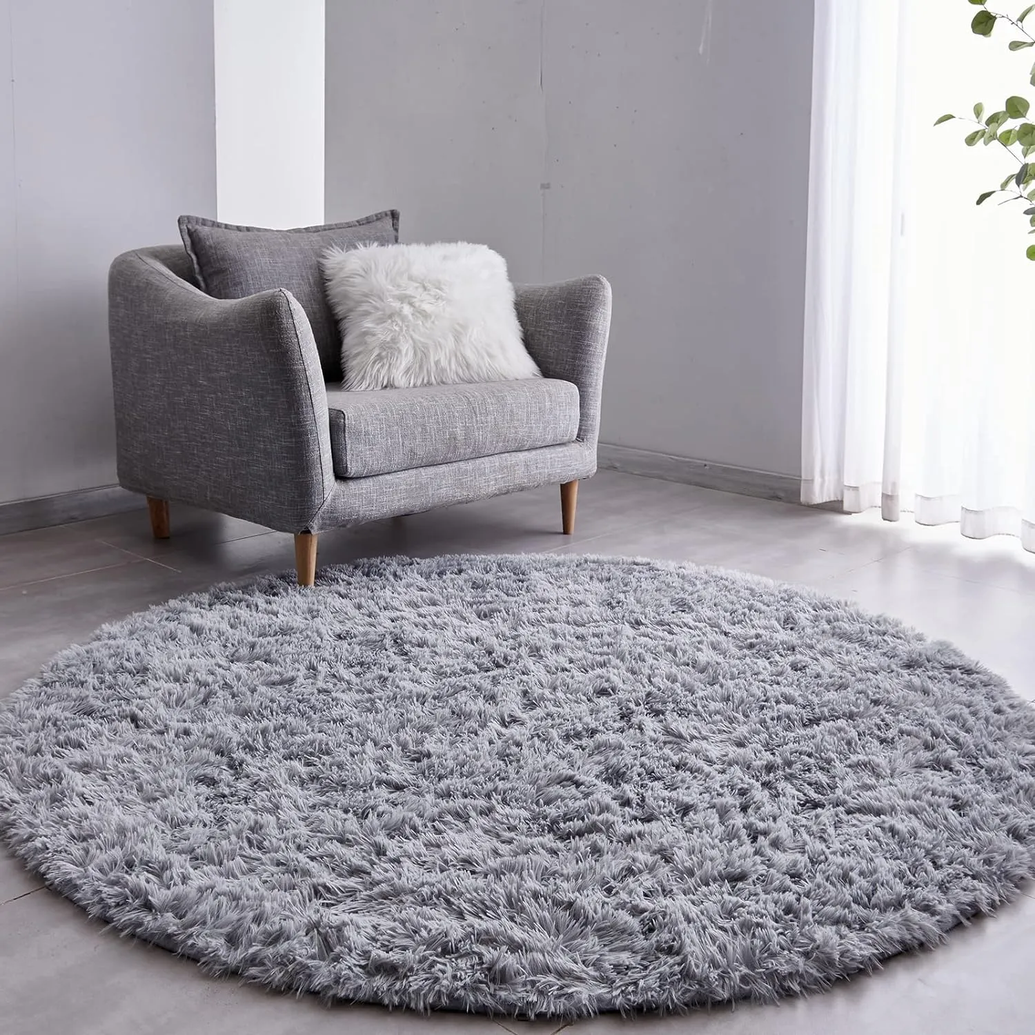 FJZFING Grey Round Rug Ultra-Soft Plush Modern 4x4 Circle Area Rug for Kid's Bedroom, Fluffy Shag Circular Rug for Nursery Room, Non-Slip Home Decor Cute Grey Carpet for Teen's Room