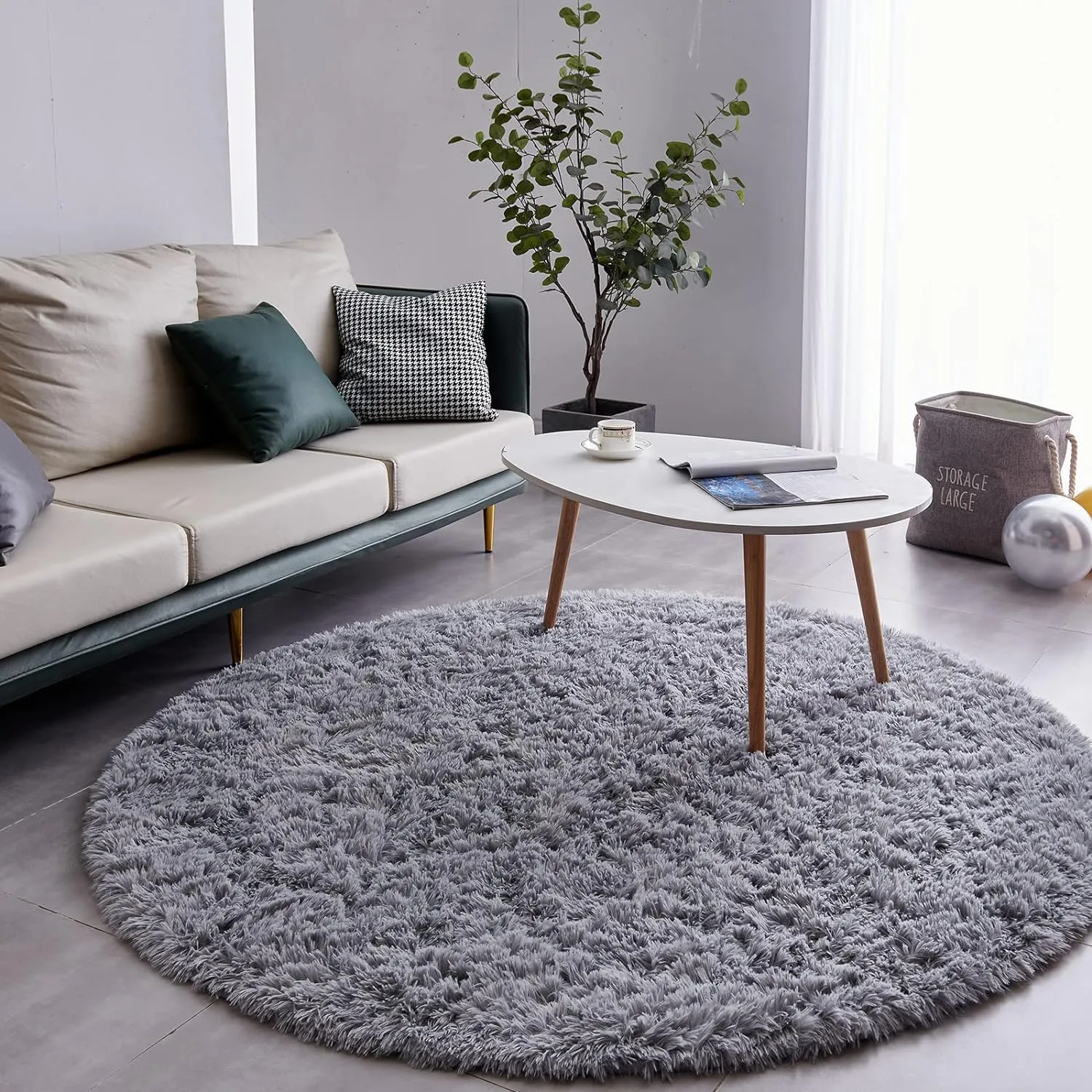 FJZFING Grey Round Rug Ultra-Soft Plush Modern 4x4 Circle Area Rug for Kid's Bedroom, Fluffy Shag Circular Rug for Nursery Room, Non-Slip Home Decor Cute Grey Carpet for Teen's Room