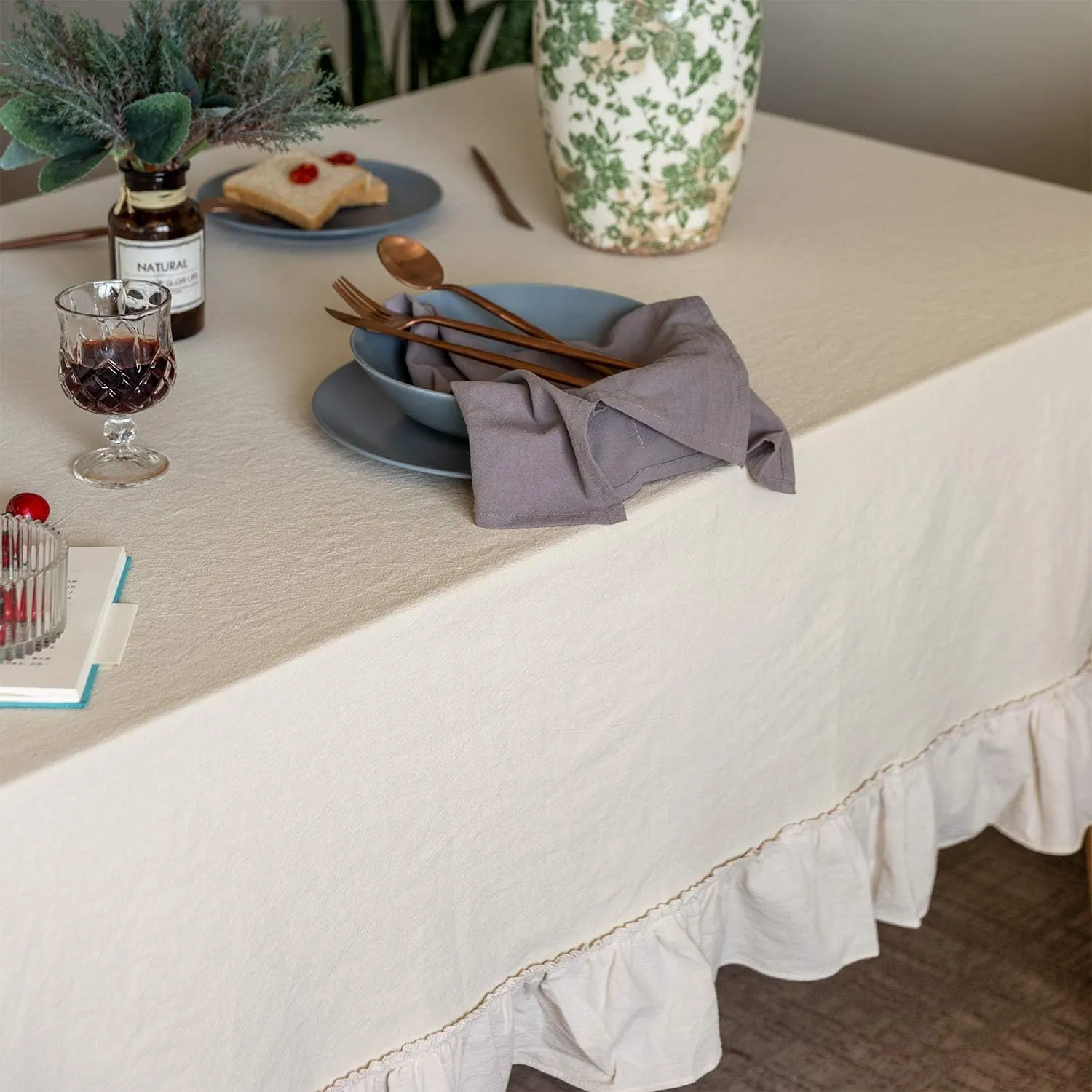 Retro Farmhouse Ruffle Tablecloth Cotton Flounces Trim Washable Table Cover Tablecloths for Rectangle Table Baby Shower Kitchen Party Wedding Decor Off-White, 52''x70''