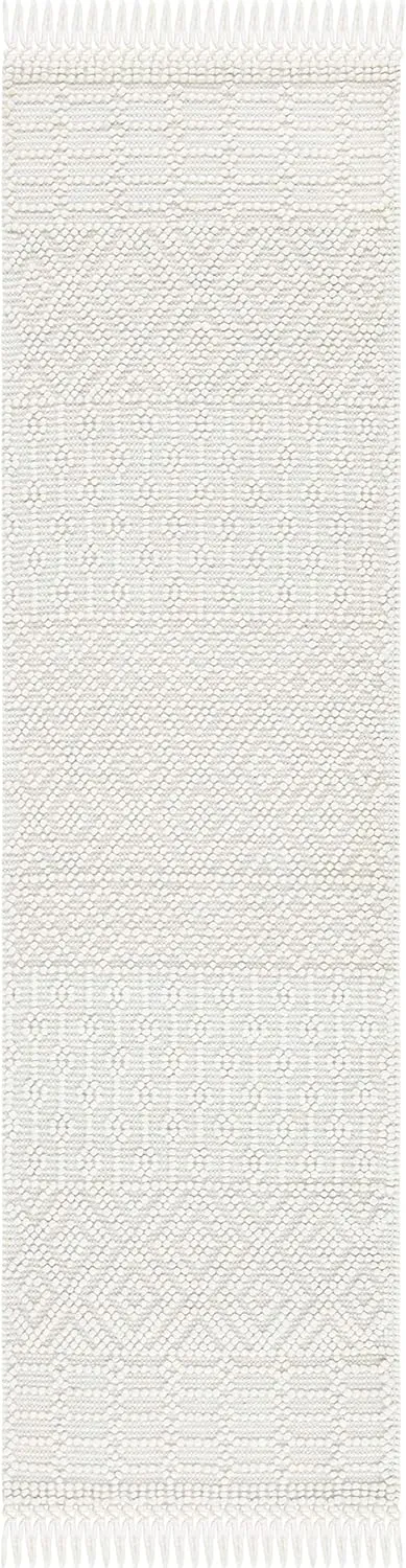 SAFAVIEH Natura Collection Runner Rug - 2'3" x 6', Ivory, Handmade Moroccan Boho Wool Fringe, Ideal for High Traffic Areas in Living Room, Bedroom (NAT852B)