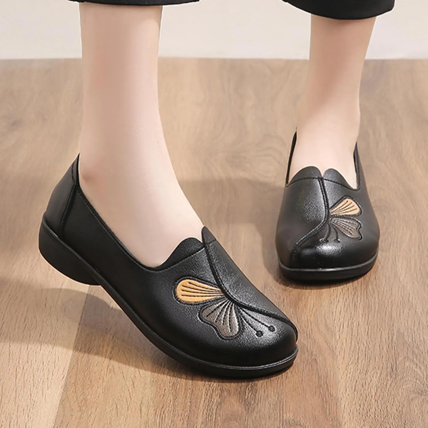 Women's Slip on Comfort Casual Leather Shoes,Vintage Cute Bow Embroidery Non-Slip Softsole Dress Walking Loafers