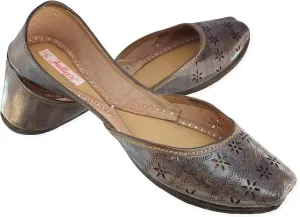 Women's Soft Leather Daily Casual Wear Jutis | Bite and Pinch Free Juti | Punjabi Jutti for Ladies | Flats Mojari Shoes | Phulkari Ethnic Flat for Girls |