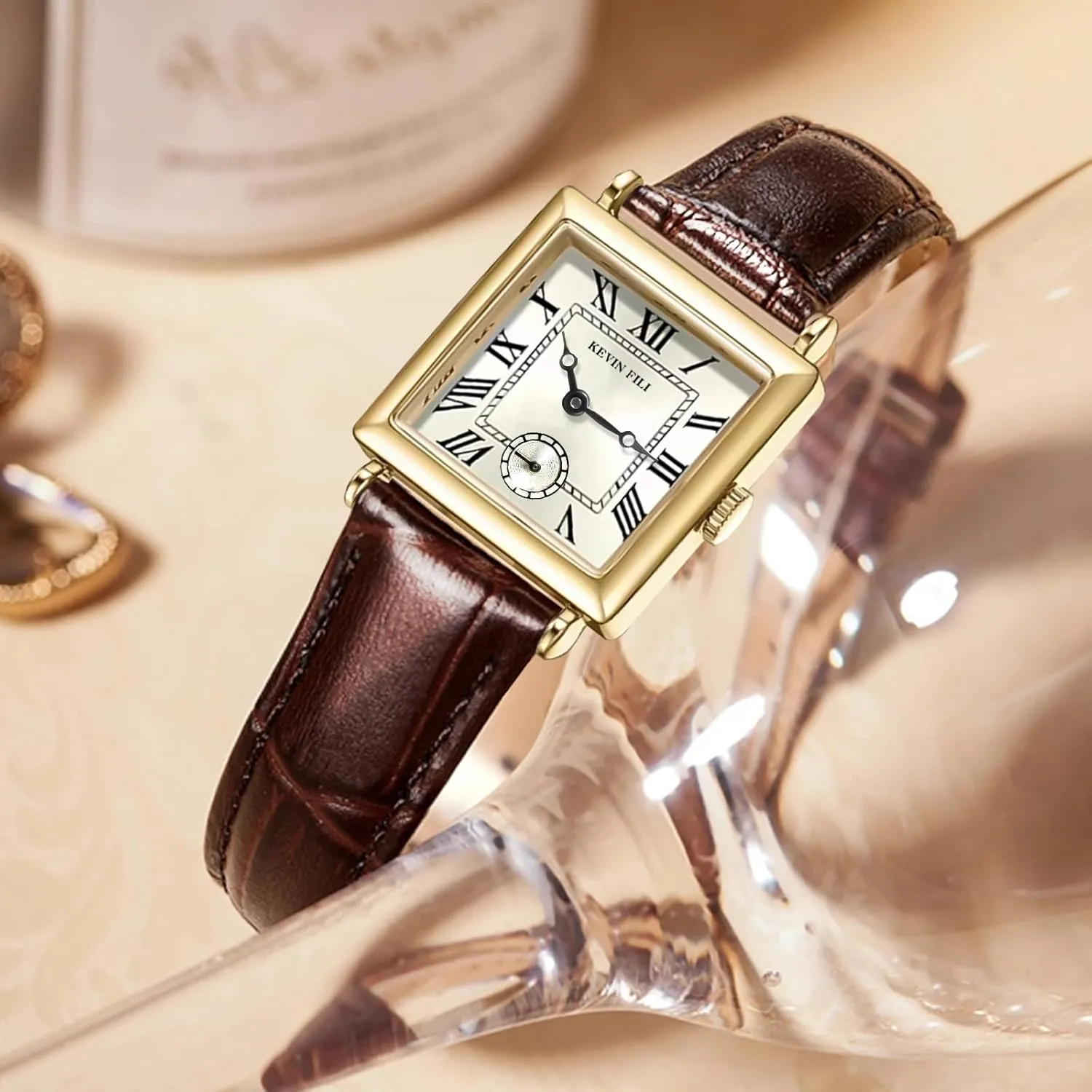 Women's top Layer Cowhide Strap Watch Exquisite and Elegant Women's Watch Classic Retro Square Women's Quartz Watch Gift for her