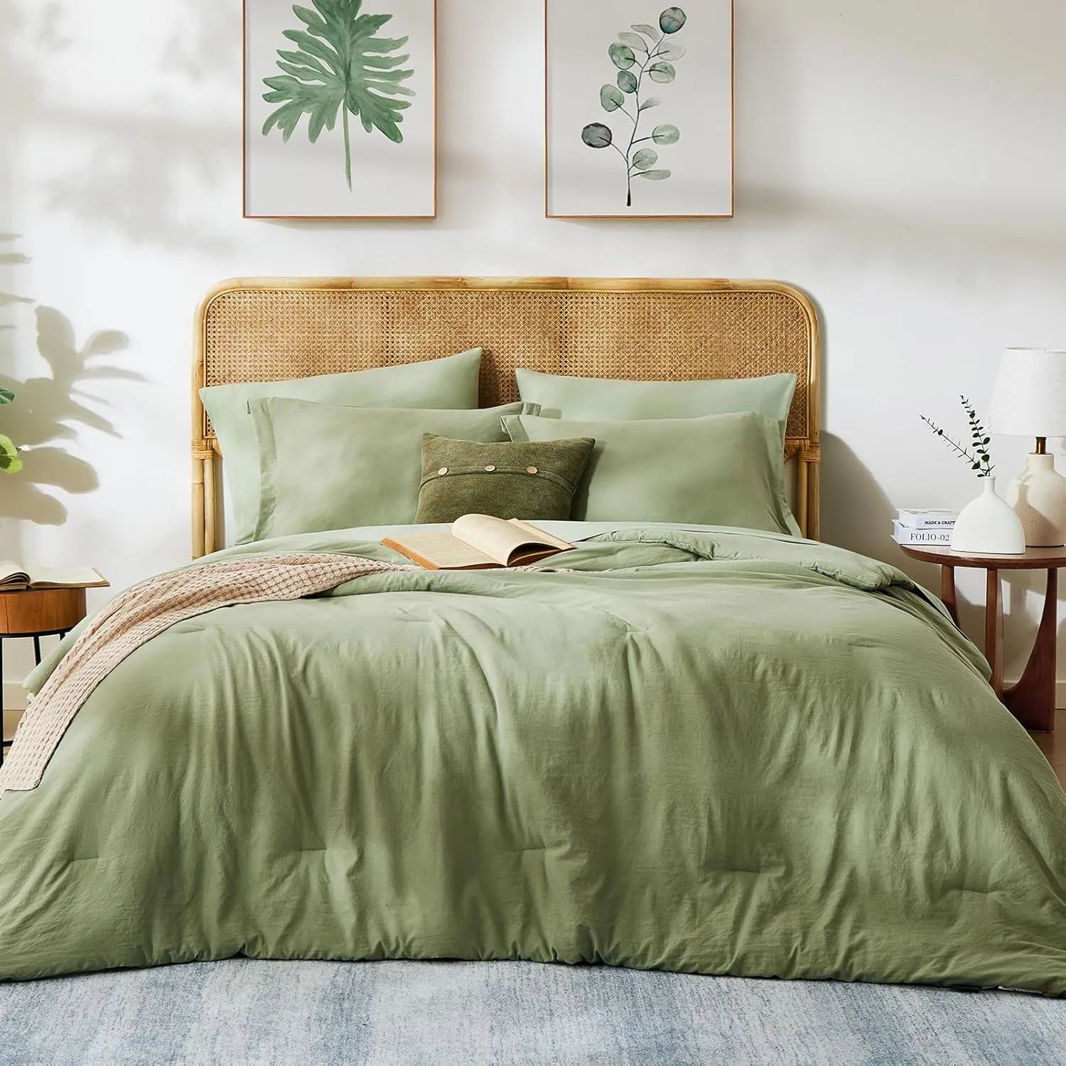 WRENSONGE Twin Comforter Set- 5 Pieces Sage Green Bed in a Bag, All Season Twin XL Bedding Sets with 1 Fitted Sheet, 1 Flat Sheet, 1 Pillow Sham and 1 Pillowcase